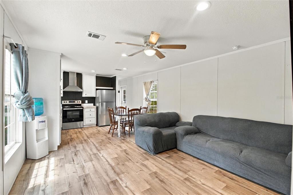3001 HOLIDAY BEACH DRIVE, AVON PARK, FL — photo 2 of 30