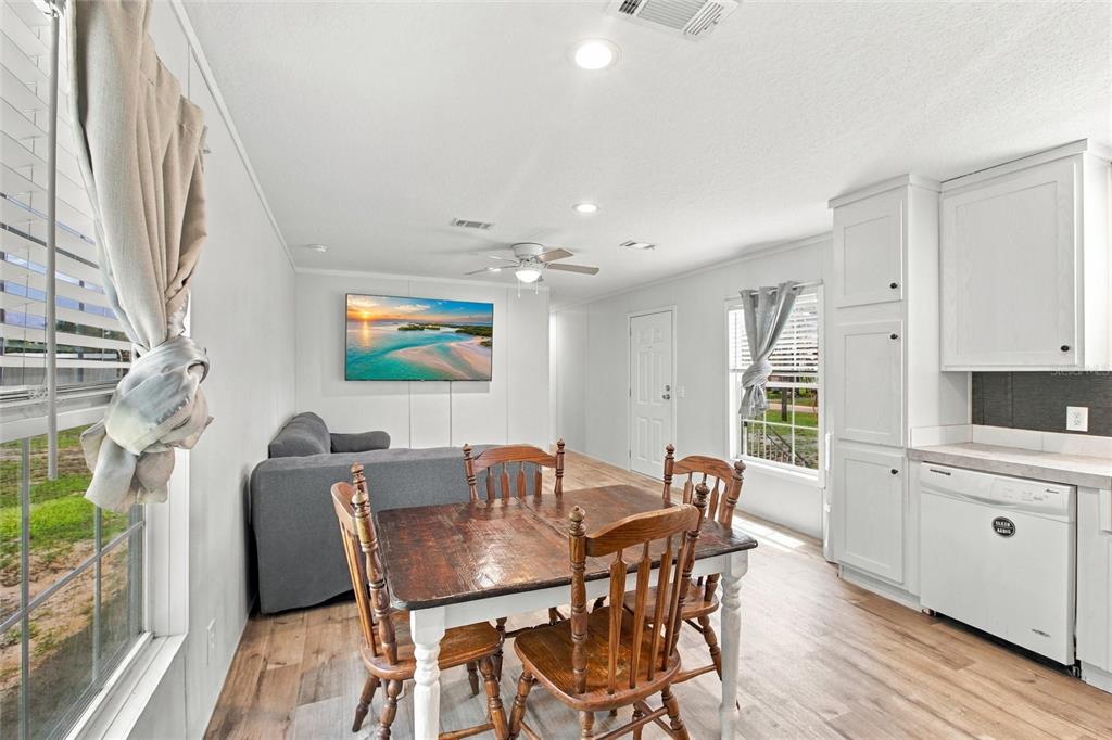 3001 HOLIDAY BEACH DRIVE, AVON PARK, FL — photo 4 of 30