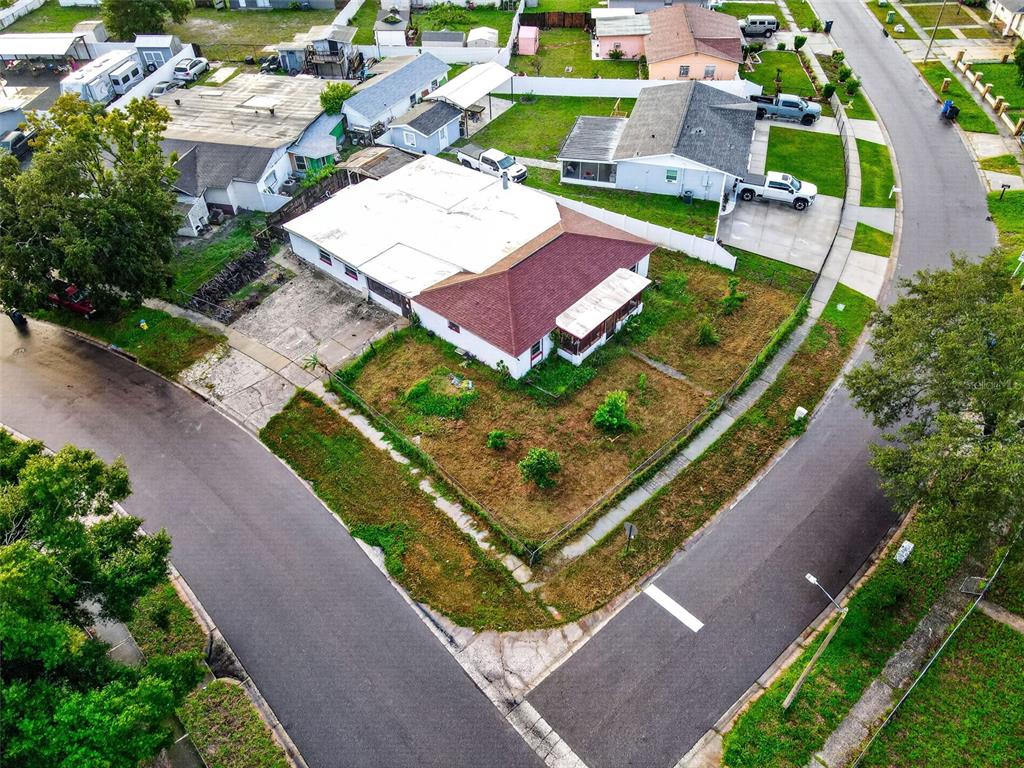 8545 GOLD RIDGE CIRCLE, TAMPA, FL — photo 5 of 30