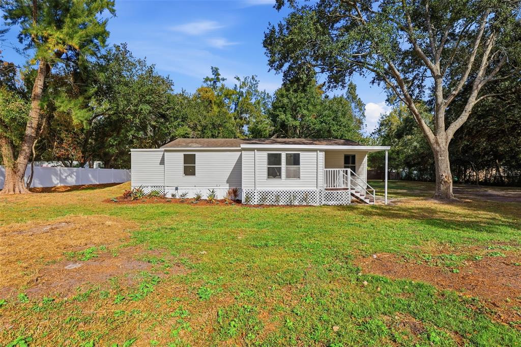 26825 GLENHAVEN ROAD