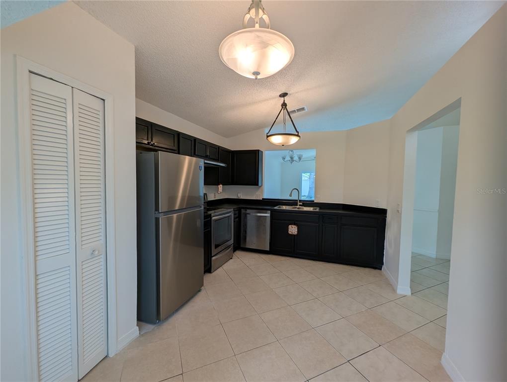 970 LITTLE CREEK ROAD, ORLANDO, FL — photo 5 of 16