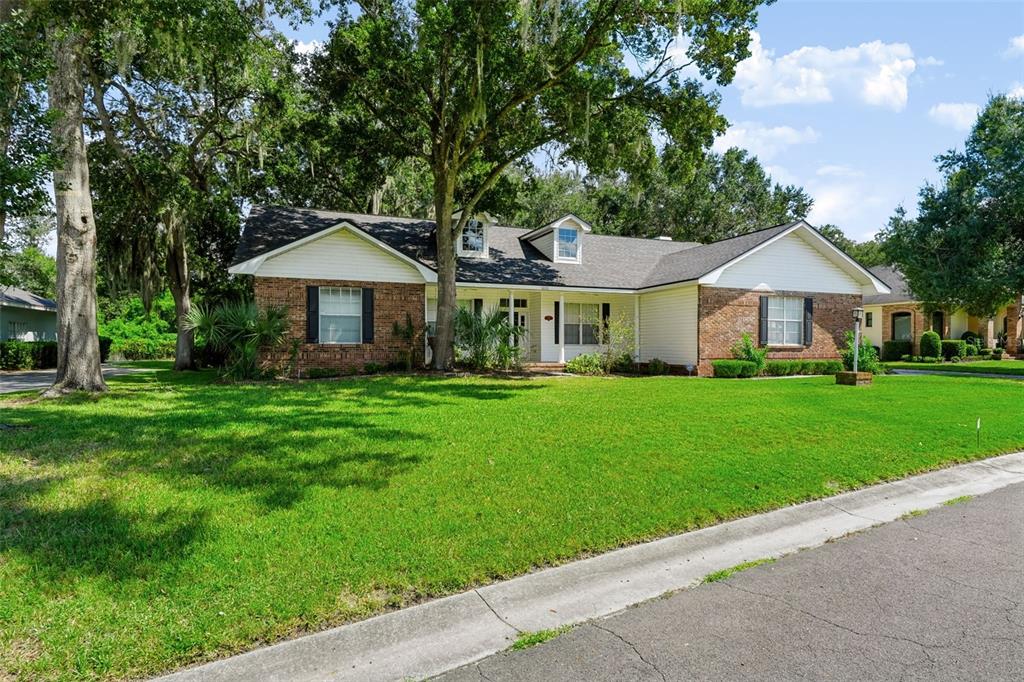 6646 ROYAL FOREST DRIVE, LAKELAND, FL — photo 3 of 56