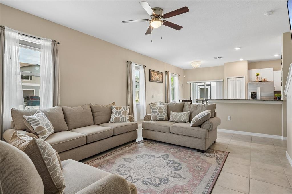 5111 FORUM BOULEVARD, HOLIDAY, FL — photo 4 of 32