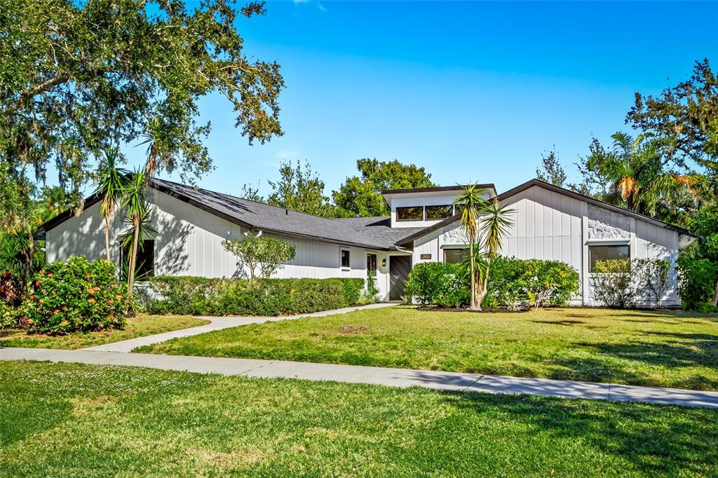 3651 COUNTRY PLACE BOULEVARD