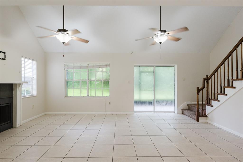 3614 PINE KNOT DRIVE, VALRICO, FL — photo 2 of 10