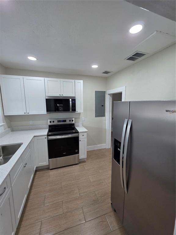 217 S OAK AVENUE, SANFORD, FL — photo 5 of 15