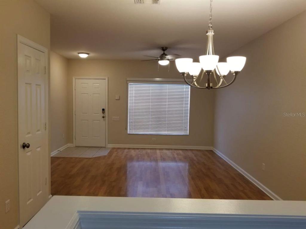 822 SHROPSHIRE LOOP, SANFORD, FL — photo 5 of 8