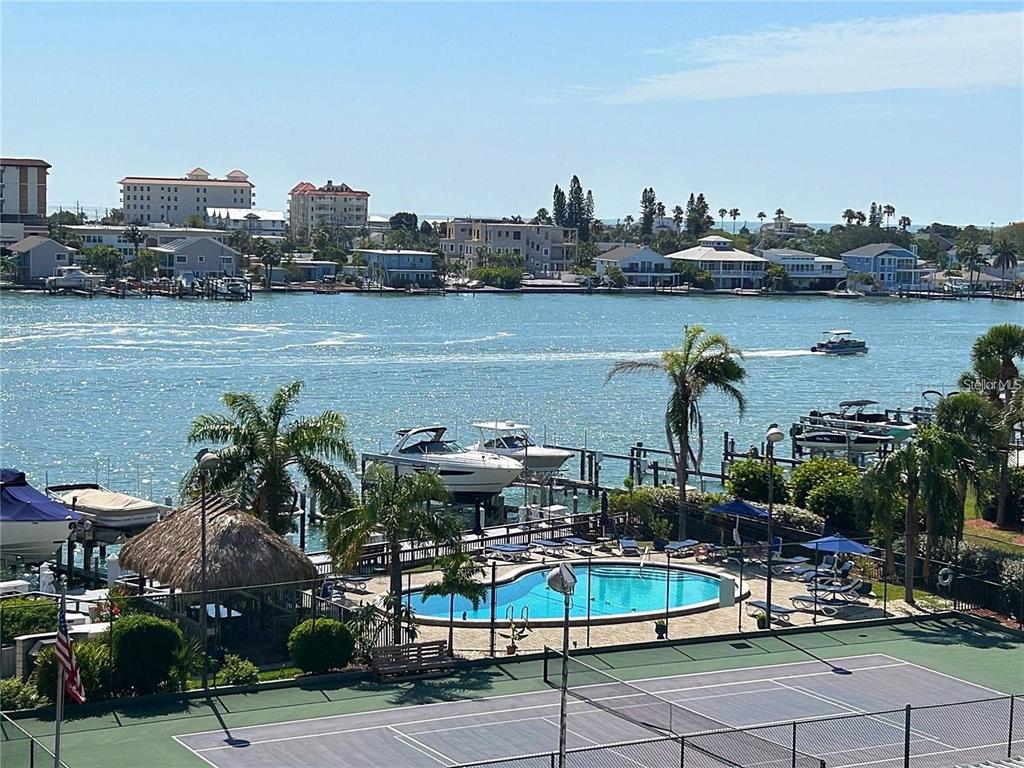 660 ISLAND WAY UNIT 502