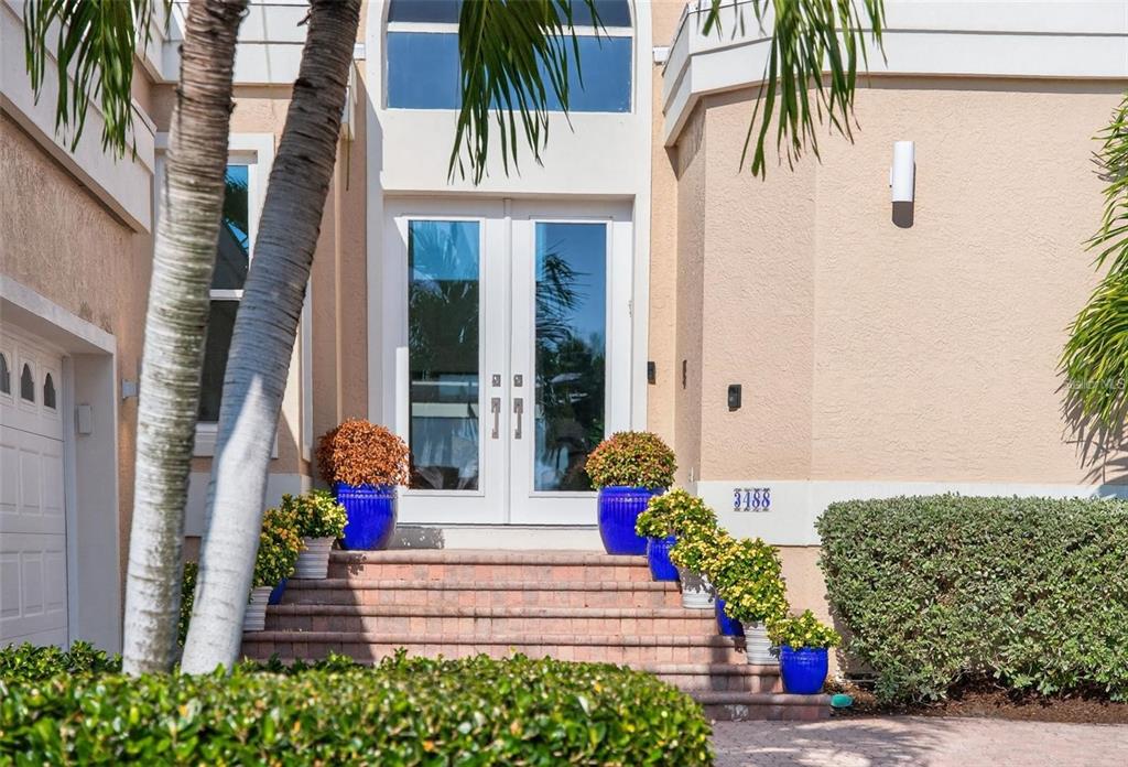 3488 MISTLETOE LANE, LONGBOAT KEY, FL — photo 3 of 30