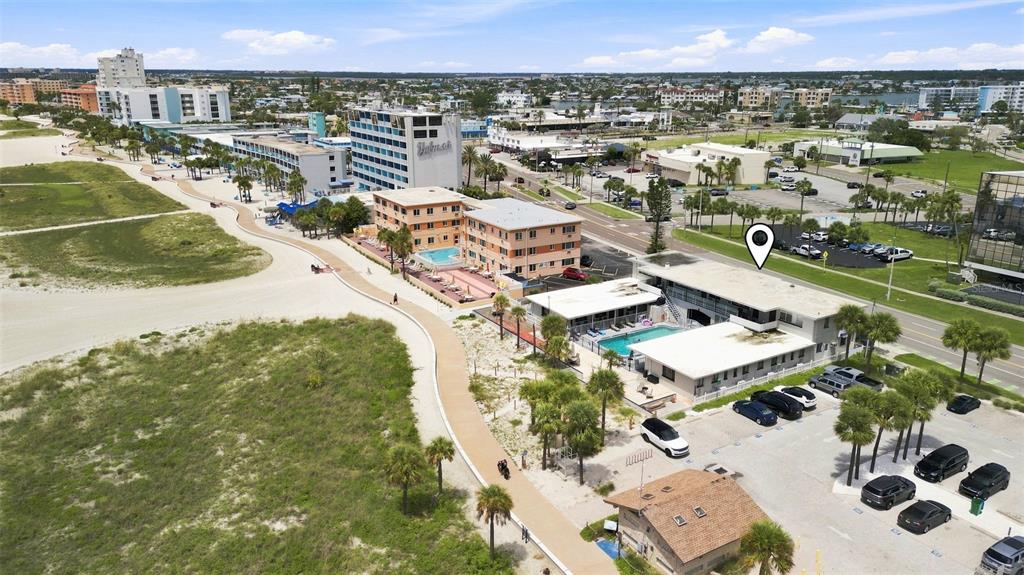 10450 GULF BOULEVARD, TREASURE ISLAND, FL — photo 2 of 35