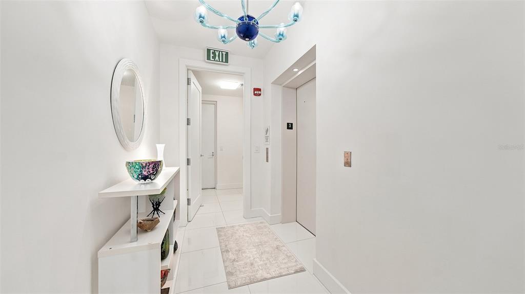 1155 N GULFSTREAM AVENUE UNIT 308, SARASOTA, FL — photo 4 of 30