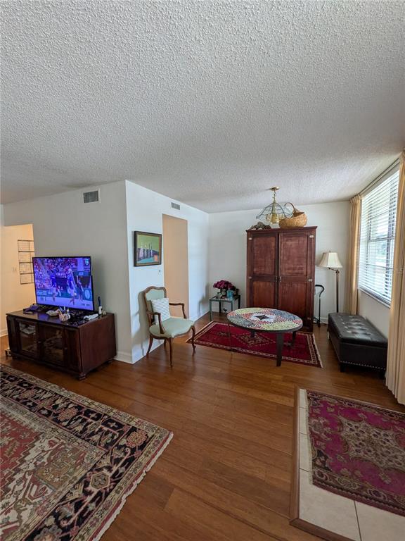 4885 1ST STREET NE UNIT 216, ST PETERSBURG, FL — photo 2 of 30