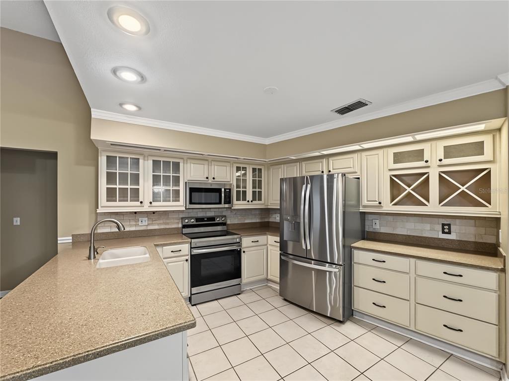 2510 BRIMHOLLOW DRIVE, VALRICO, FL — photo 3 of 25