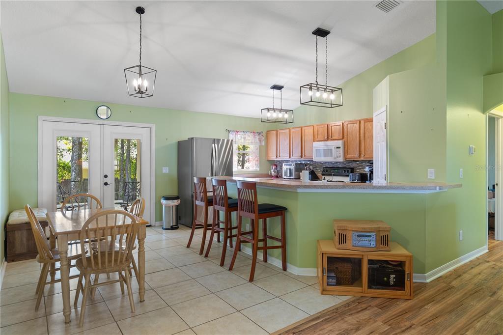 513 OAKHILL COURT, BROOKSVILLE, FL — photo 4 of 32
