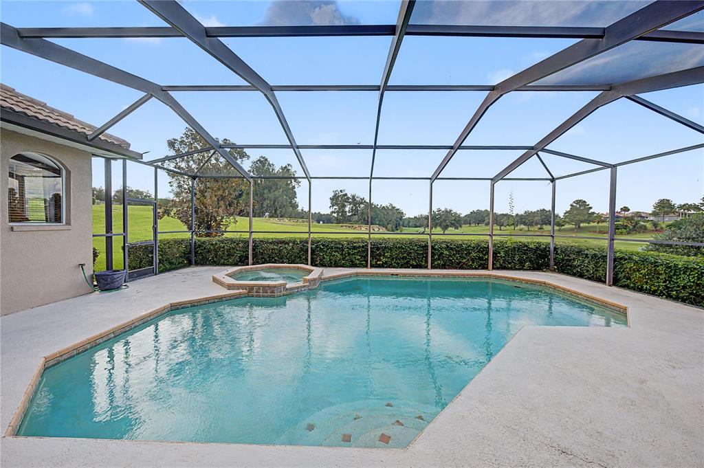 13823 THOROUGHBRED DRIVE, DADE CITY, FL — photo 2 of 30