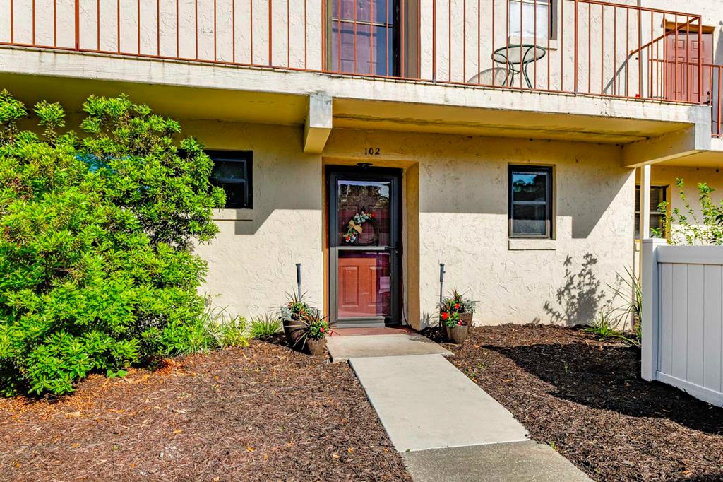 4300 BAYWOOD BOULEVARD UNIT B102