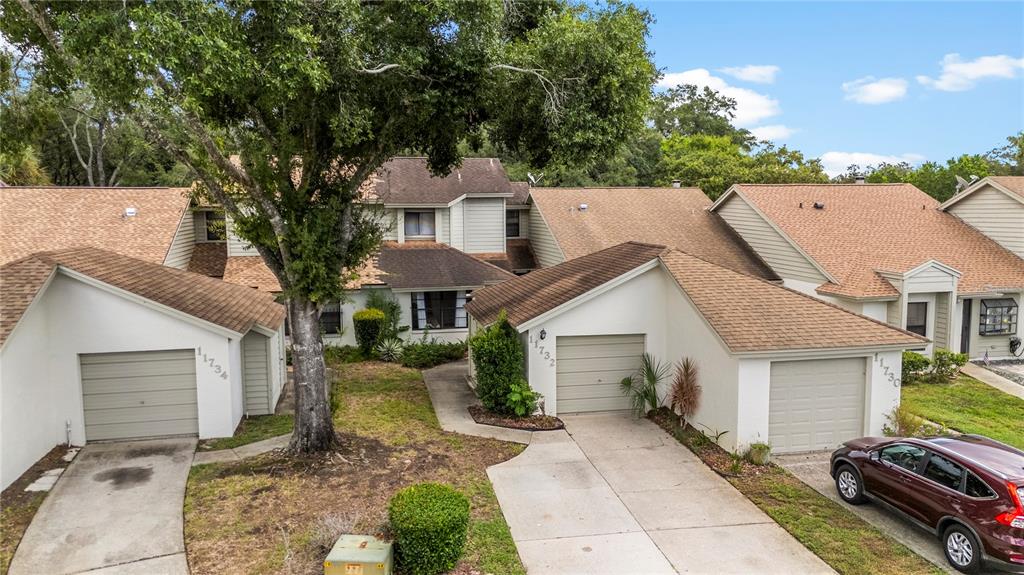 11732 ROLLING PINE LANE, PORT RICHEY, FL — photo 3 of 30