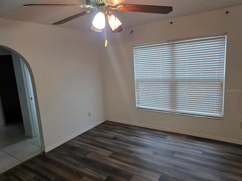 1055 ELIZABETH RIDGE COURT, KISSIMMEE, FL — photo 4 of 20