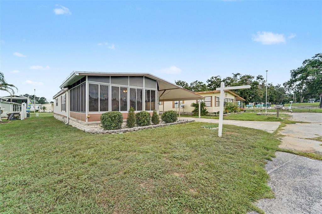 10055 COLLINGWOOD AVENUE, DADE CITY, FL — photo 3 of 30