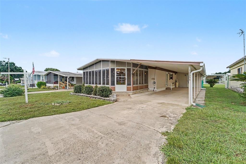10055 COLLINGWOOD AVENUE, DADE CITY, FL — photo 4 of 30