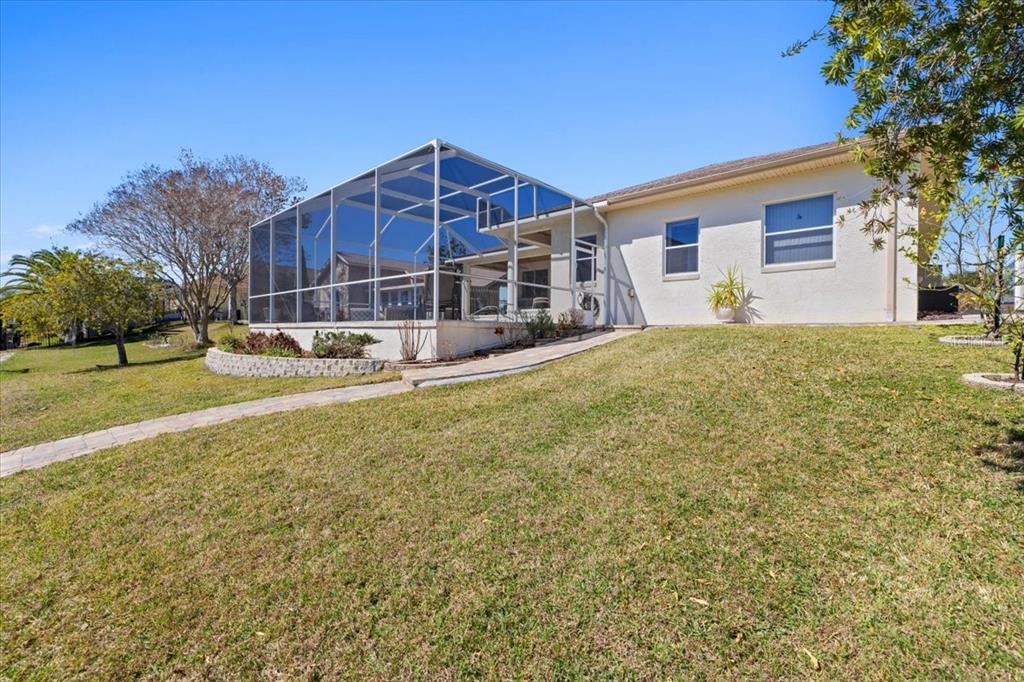 7 COLLINSON COURT