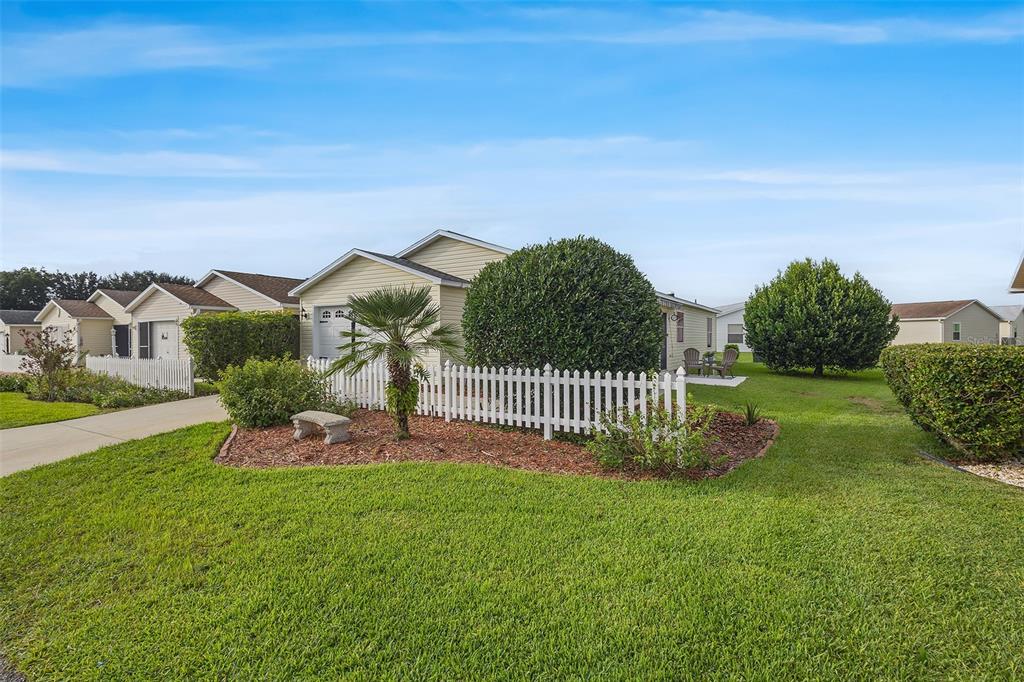481 HILDALGO DRIVE, THE VILLAGES, FL — photo 2 of 26