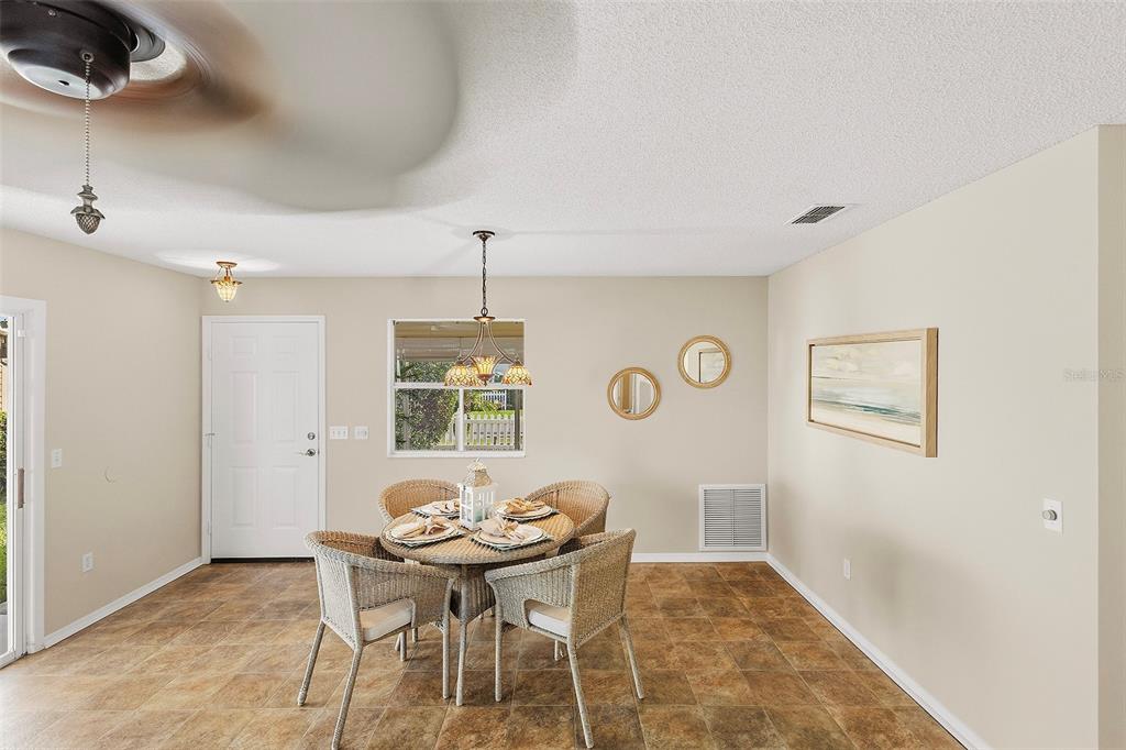 481 HILDALGO DRIVE, THE VILLAGES, FL — photo 5 of 26