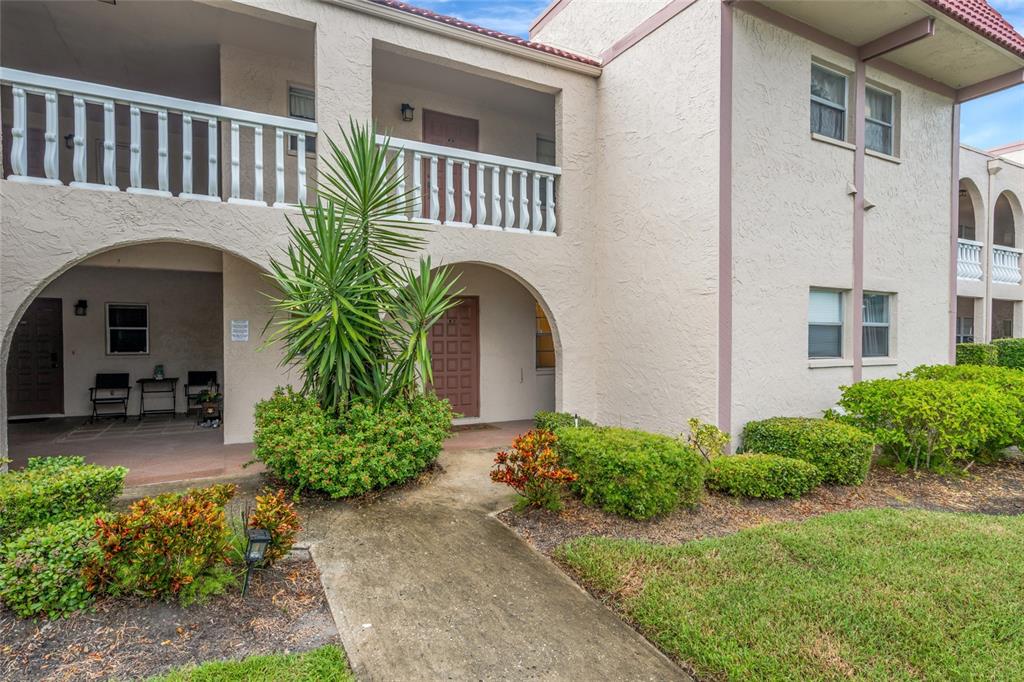 9700 STARKEY ROAD UNIT 113, SEMINOLE, FL — photo 3 of 30
