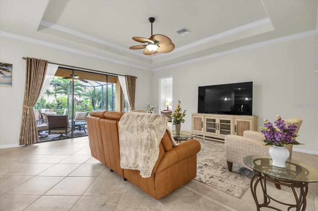13003 BELKNAP PLACE, BRADENTON, FL — photo 5 of 30