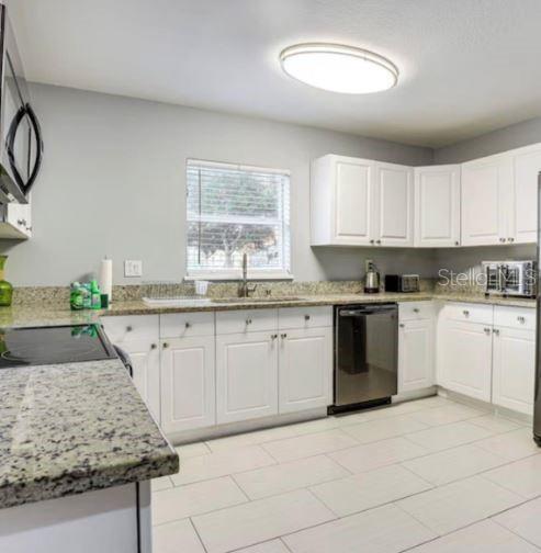 2704 CLUB CORTILE CIRCLE, KISSIMMEE, FL — photo 5 of 30