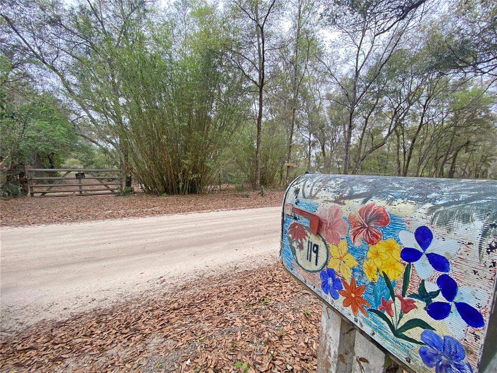 119 TWIN LAKES ROAD