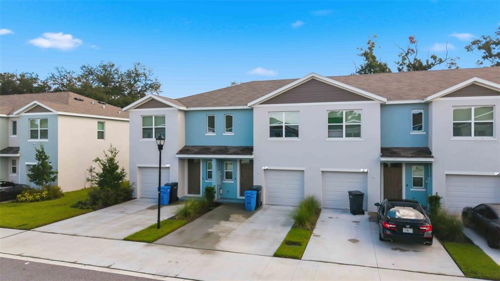 4461 RACHEL FALLS DRIVE, TAMPA, FL — photo 3 of 30