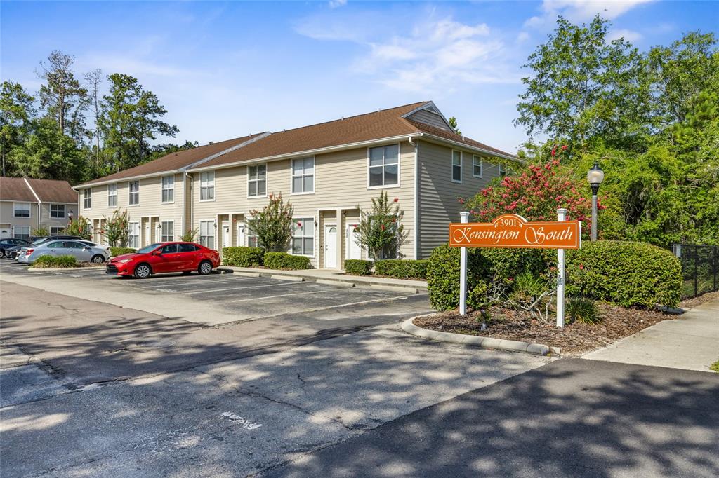 3901 SW 20TH AVENUE UNIT 806