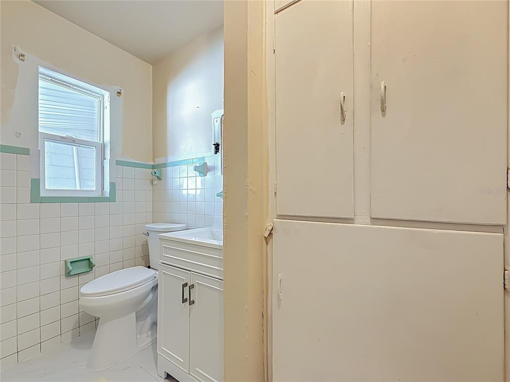 2121 10TH STREET S, ST PETERSBURG, FL — photo 4 of 62
