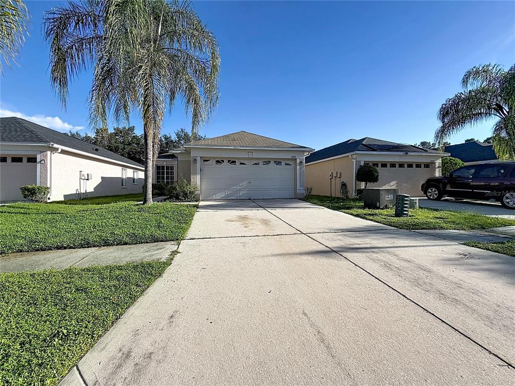 31225 TAGUS LOOP, WESLEY CHAPEL, FL — photo 4 of 25