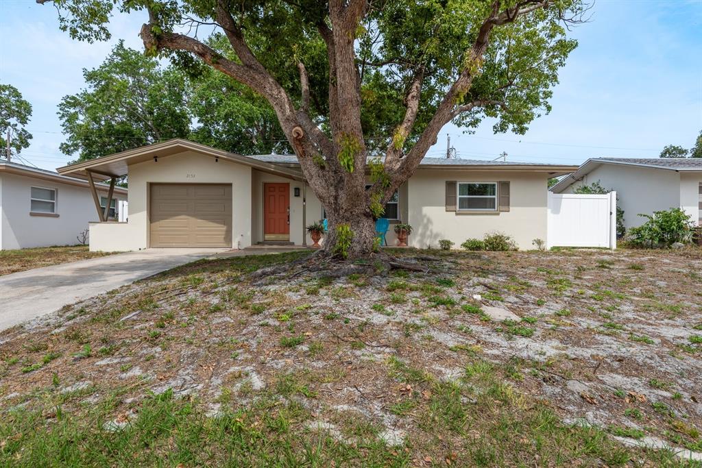 2153 POCAHONTAS DRIVE