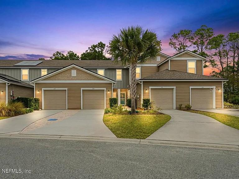 209 WHITLAND WAY