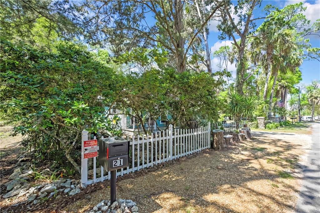 21 62nd STREET, YANKEETOWN, FL — photo 3 of 30