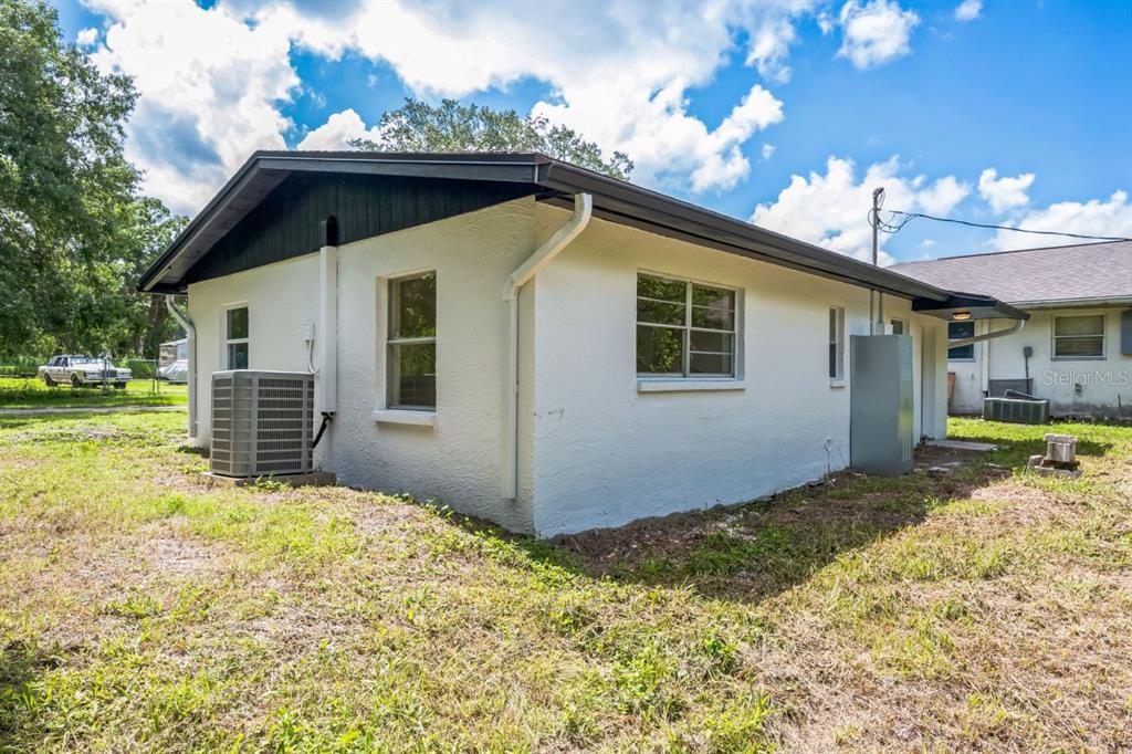 314 W OWENS AVENUE, ARCADIA, FL — photo 2 of 12