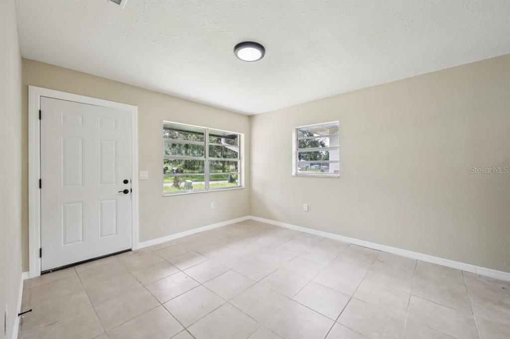 314 W OWENS AVENUE, ARCADIA, FL — photo 5 of 12