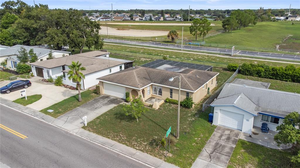 8351 FOX HOLLOW DRIVE, PORT RICHEY, FL — photo 2 of 21