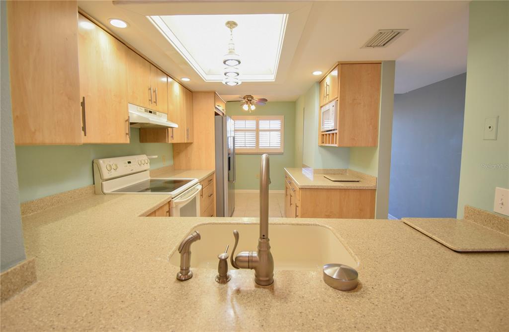 103 1ST STREET E UNIT 306, TIERRA VERDE, FL — photo 4 of 30