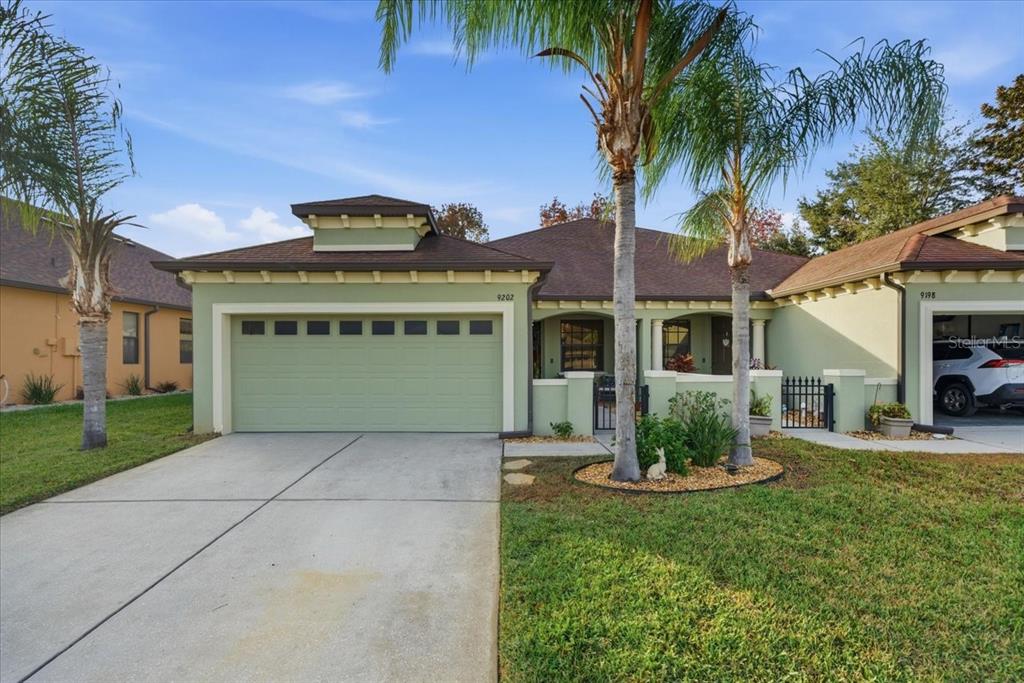 9202 SOUTHERN CHARM CIRCLE, BROOKSVILLE, FL — photo 2 of 30