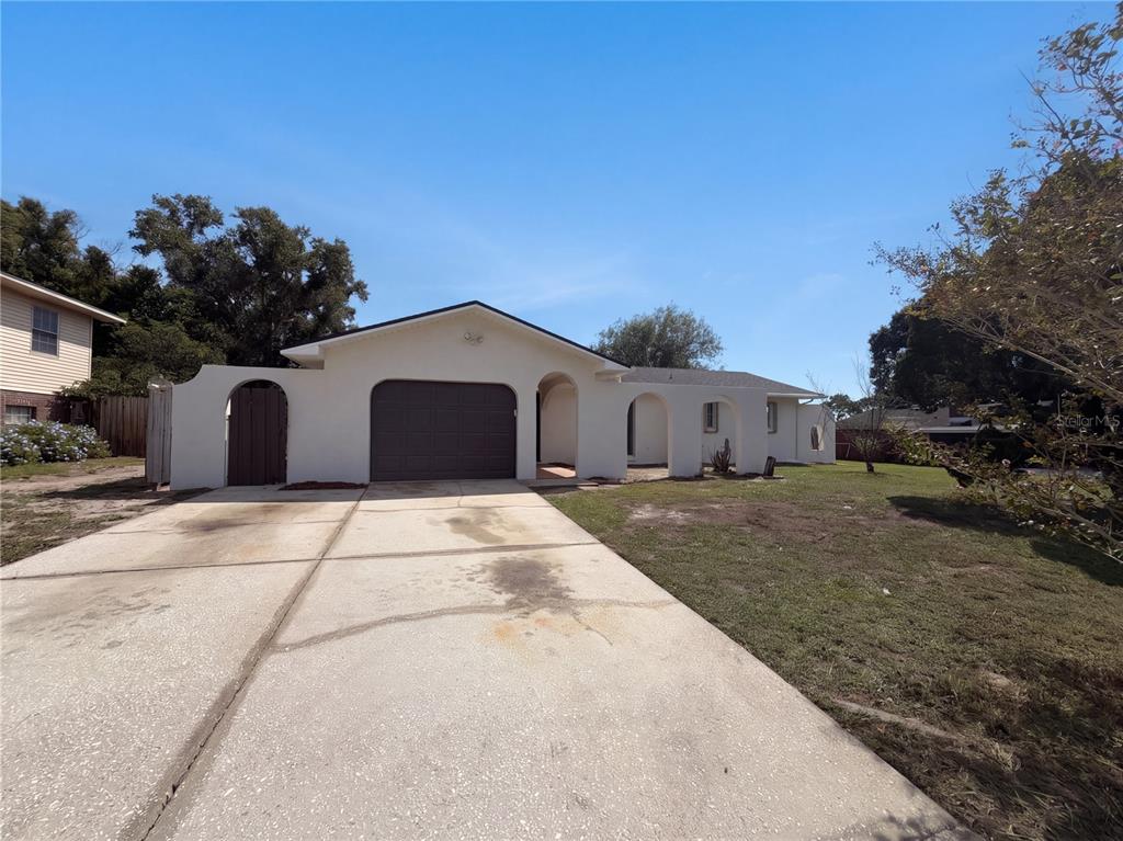 1170 N 11TH STREET, EAGLE LAKE, FL — photo 2 of 18