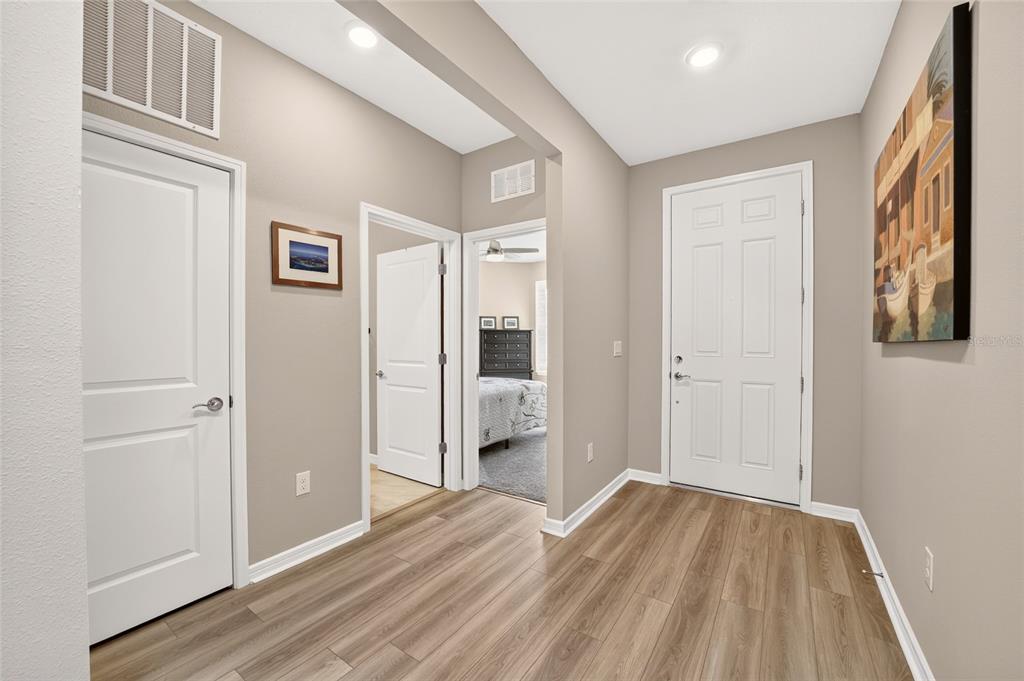 8187 SW 52ND LANE ROAD, OCALA, FL — photo 4 of 30