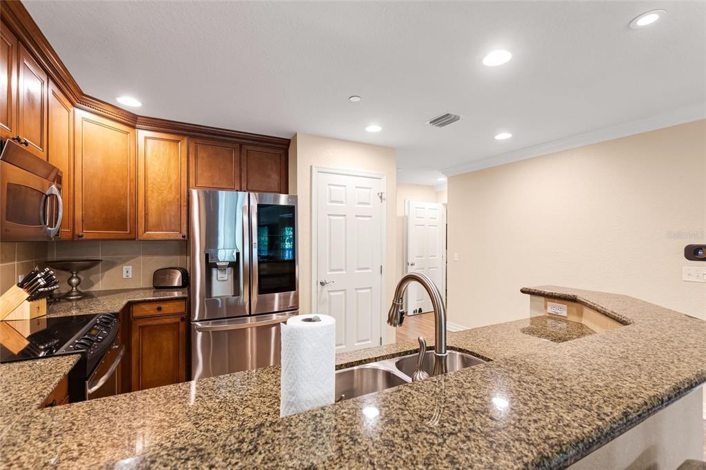 7656 WHISPER WAY UNIT 402, KISSIMMEE, FL — photo 5 of 62