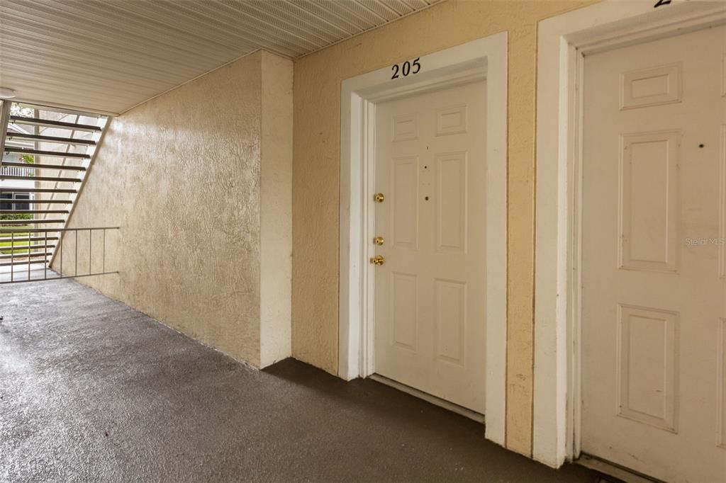 3930 SOUTHPOINTE DRIVE UNIT 205, ORLANDO, FL — photo 2 of 47