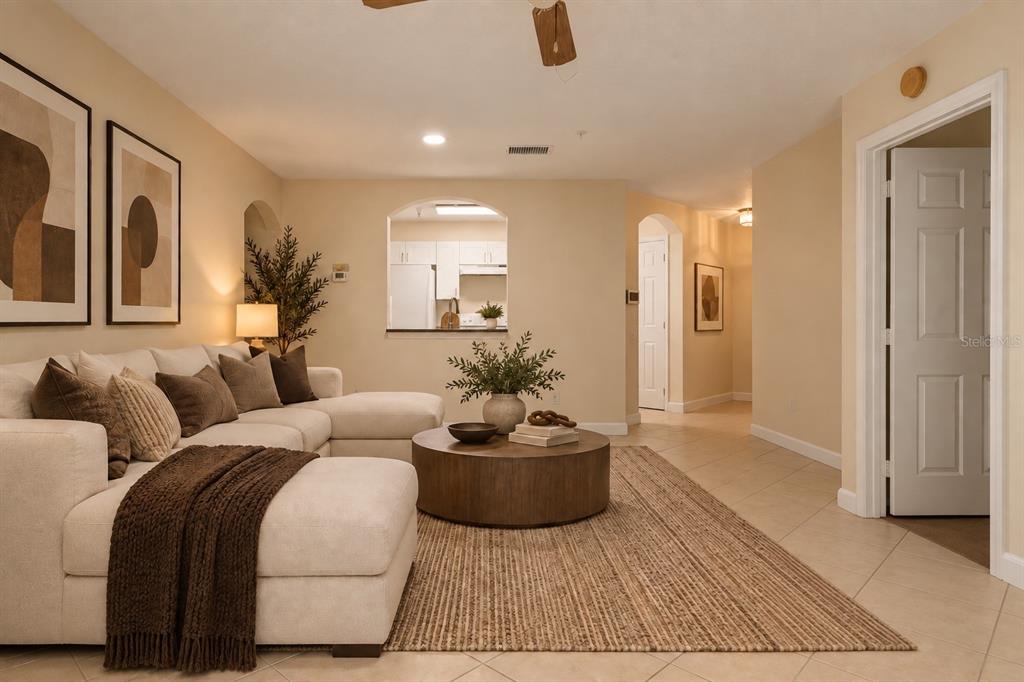 3930 SOUTHPOINTE DRIVE UNIT 205, ORLANDO, FL — photo 5 of 47