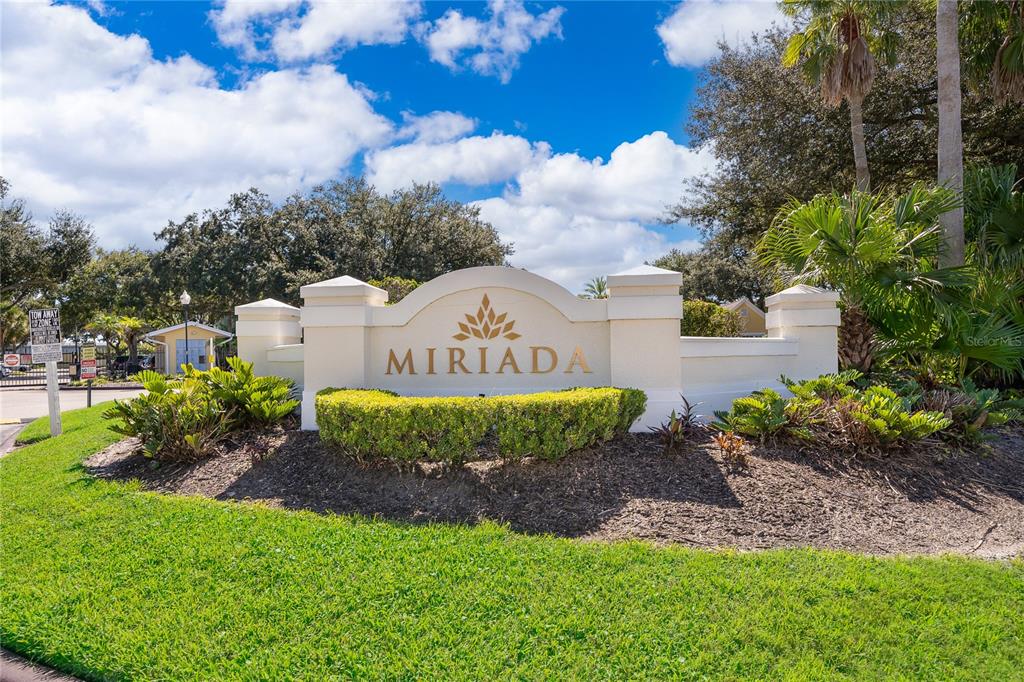 2019 DIXIE BELLE DRIVE UNIT F, ORLANDO, FL — photo 2 of 32