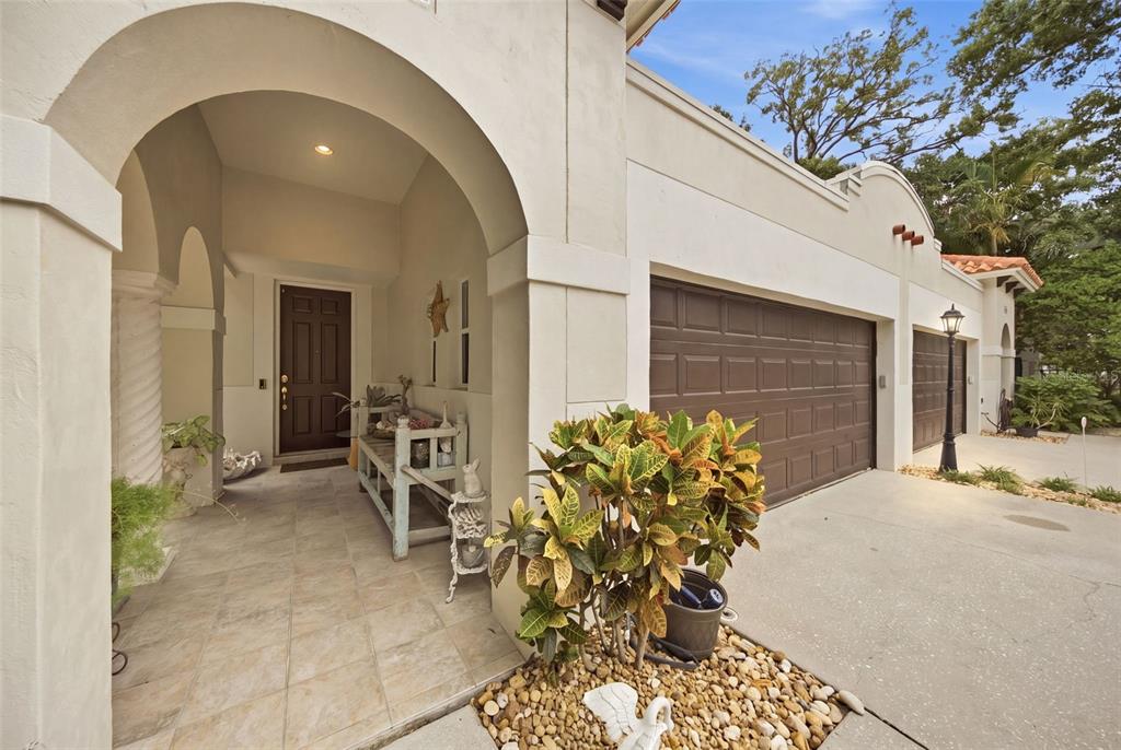 5218 BAYSHORE BOULEVARD UNIT 4, TAMPA, FL — photo 2 of 30